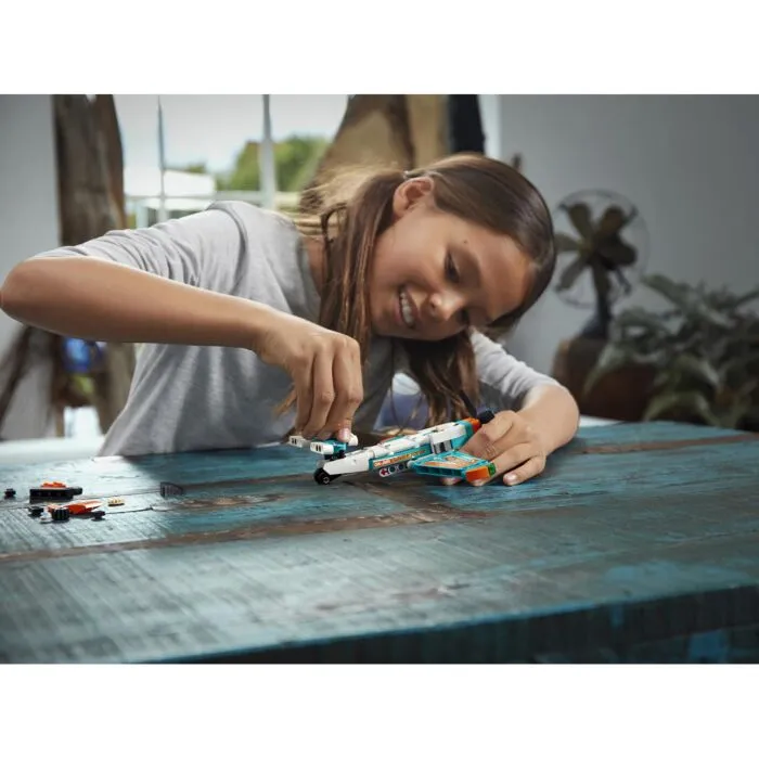 lego_gonochnyy_samolet_technic_42117_5