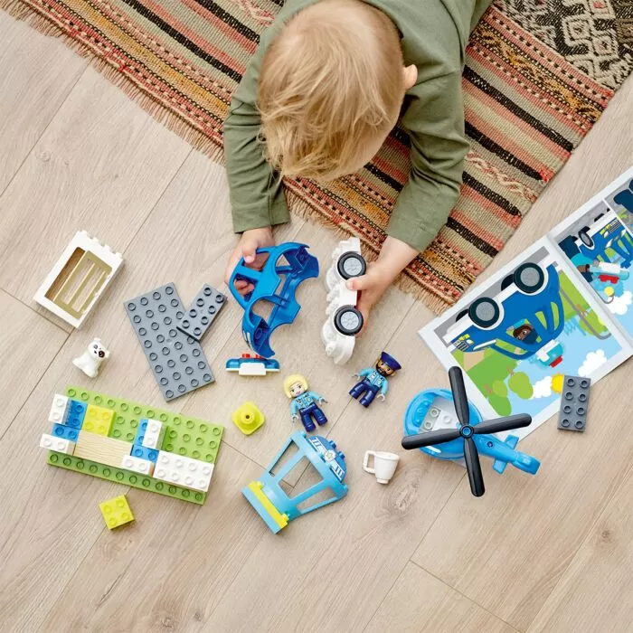 lego_policeyskiy_uchastok_i_vertolet_duplo_10959 (4)